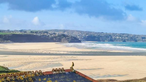Dolphin - Pet Friendly Self Catering Holiday Cottage Hayle St Ives Bay